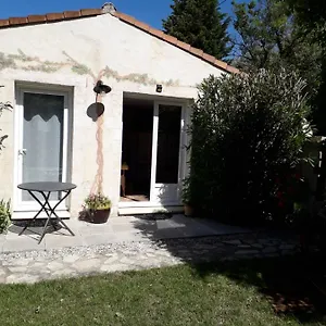 Brig'gîte Hébergement de vacances LʼIsle-sur-la-Sorgue