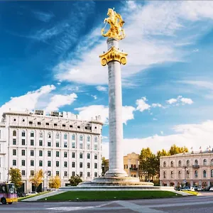https://io-apartment.alltbilisihotels.com